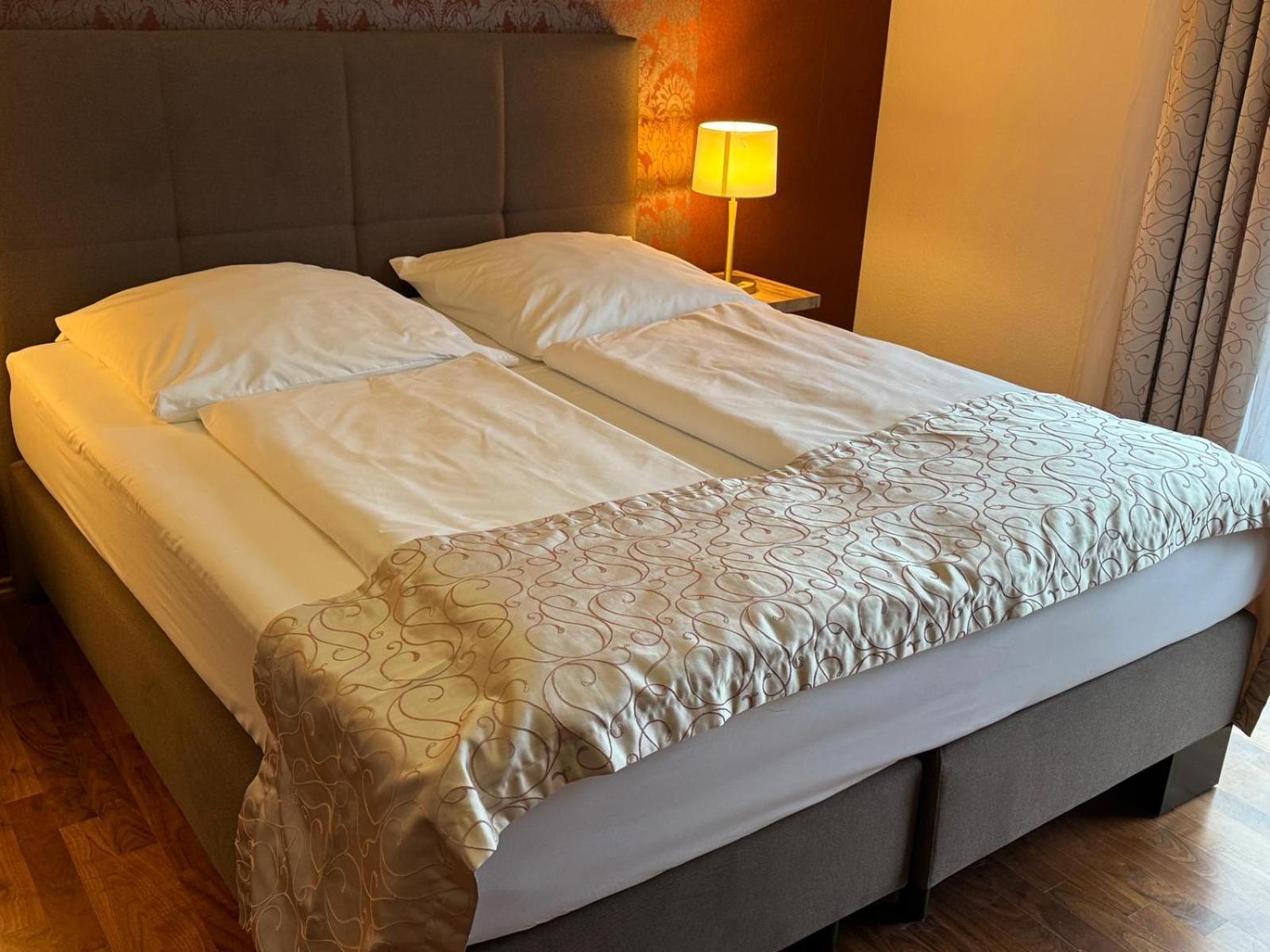 Wal Hotel Liederbach am Taunus Extérieur photo